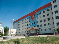 В астраханском роддоме выявили новый очаг заражения COVID-19