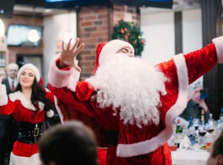 Каждая третья астраханская компания сомневается в проведении новогоднего корпоратива