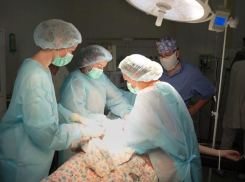 Астраханка родила тройню, один малыш был «в рубашке»