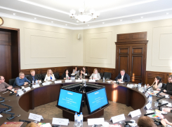 Астраханский губернатор больше не будет отчитываться перед областной думой