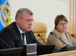 Астраханский губернатор поручил сократить сроки оказания помощи инвалидам