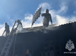 В Астрахани за полдня произошел второй крупный пожар в Кировском районе