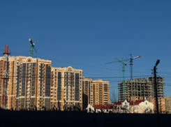 Среди астраханцев ищут рабочих по ремонту и обслуживанию зданий