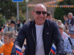 Глава Приволжского района Астраханской области сложил с себя полномочия