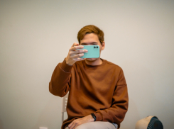 У астраханцев появились деньги на покупку iPhone