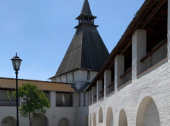 билайн рассказал, в какие месяцы кремли больше всего впечатляют туристов