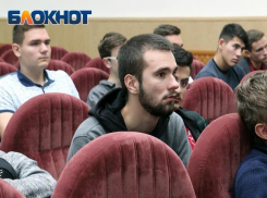 Астраханским студентам рассказали о безопасности