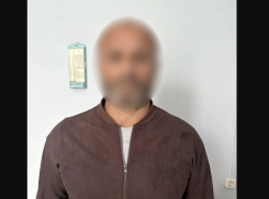 В Астрахани задержали иностранца под личиной несуществующего человека