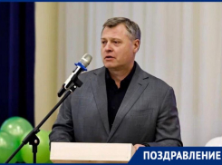 Игорь Бабушкин поздравил жителей Астраханской области с Днем космонавтики