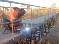 В Астрахани до конца года обновят мост через ерик Солянка