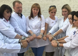 Коллега Шишлова объяснил, почему тот невиновен, и обвинил главврача астраханской психбольницы в равнодушии