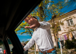 Астраханец с несовершеннолетним приятелем угнали автомобиль