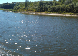 В Астраханской области утонул мужчина, его всеми силами пытались спасти