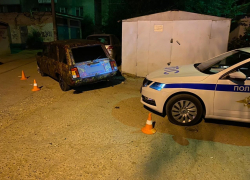 Покататься не удалось: астраханка сбила пешехода во дворе дома