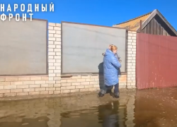 100 гектаров жилого массива в Астрахани затоплены питьевой водой
