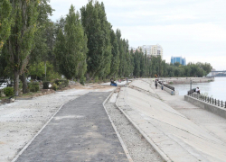 Работы по благоустройству Комсомольской набережной в Астрахани закончат до ноября