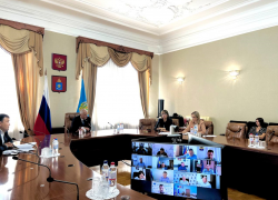 В астраханском правительстве обсудили жалобы на отсутствие воды от жителей региона