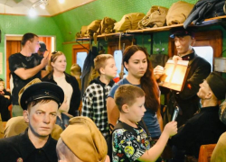 Астраханские школьники остались под впечатлением от «Поезда Победы»