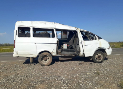 В ДТП под Астраханью пострадали 3 пассажирки маршрутки