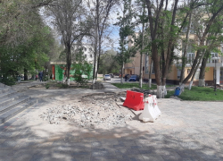 Дети подвергаются опасности у астраханского центра творчества