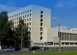 Астраханцы могут отправить заявки на поступление в институты ФСБ через чат-бот