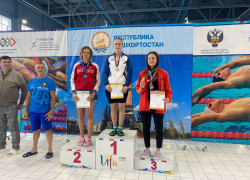 Астраханские спортсменки по плаванию взяли золото на Кубке России 