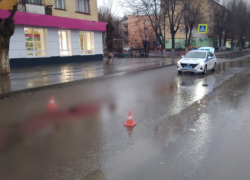 В Астраханской области водитель легковушки насмерть сбил мужчину