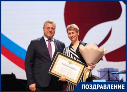 Игорь Бабушкин поздравил астраханских педагогов со Всемирным днем учителя