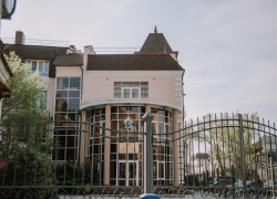 СК проводит проверку после гибели двух астраханцев от удара током 