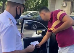 В Волгограде астраханца арестовали на пять суток за сопротивление полиции