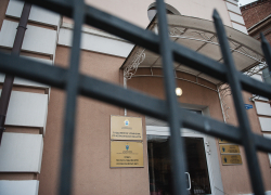 Астраханец прибавил себе срок за нежелание делать утреннюю зарядку 