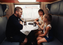 Астраханцам с детьми подарили 15% скидки на путешествия поездом