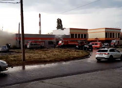 В Астрахани потушили 350 квадратных метров магазина «Пятерочка