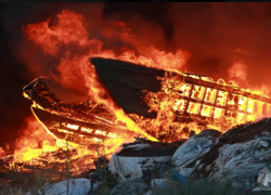 Крупнейший пожар под Астраханью полностью ликвидировали спустя более 20 часов