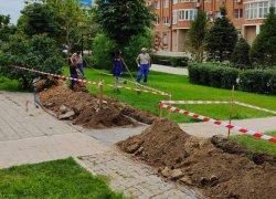 В Астрахани на проспекте Гужвина временно отключили наружное освещение