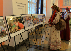 В Астрахани открылась передвижная выставка «Сила традиций: народы Российской Федерации» 