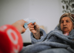 В Астраханской области 1490 человек скончались от коронавируса 