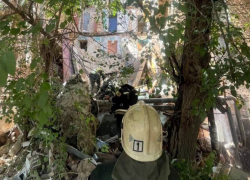 В Астрахани произошло частичное обрушение пятиэтажки