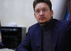 В Астрахани уволили директора управления капитального строительства Александра Дарьянова
