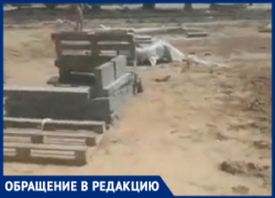 Жители астраханского села получили вместо заброшенного парка заброшенную детскую площадку