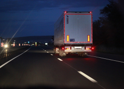 В Астраханской области дальнобойщик провернул аферу