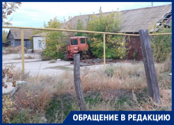 Жителей пугает заброшенная улица в астраханском селе