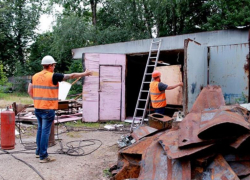 В Ленинском районе Астрахани демонтируют 77 гаражей