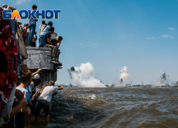 Астраханцев ждет большой парад военных кораблей на день ВМФ 