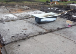 Астраханскую фирму по ремонту мостов мошенники оставили без бетона