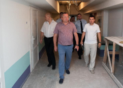 Дума Астраханской области следит за ходом капремонтов в Камызякском районе