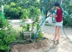 Глава Астрахани поручил открыть вакансии для подростков в детсадах и школах