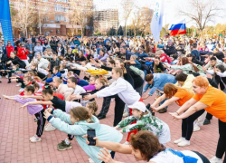 Астраханцам проведет зарядку мастер спорта