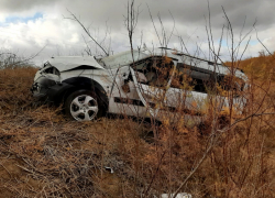 Выбоина на дороге могла стать причиной гибели мужчины в Астраханской области