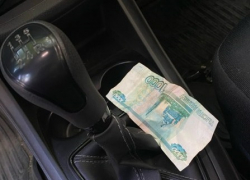 В Астрахани иностранному водителю могут дать 2 года за подкуп полицейского